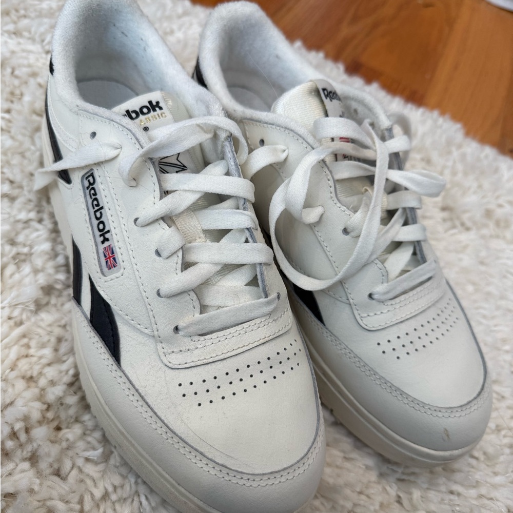 Reebok White and Black Sneakers